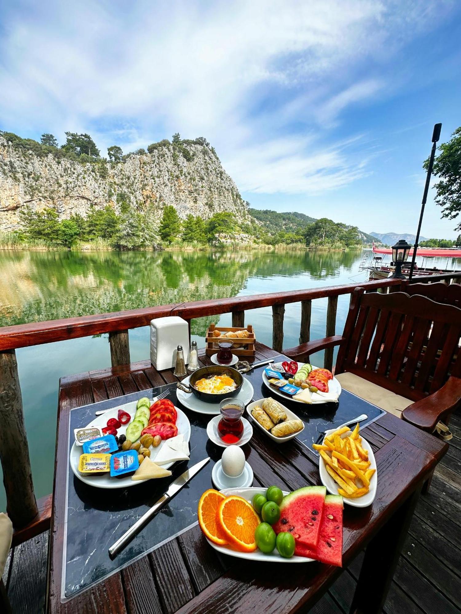 Dalyan Yunus Hotel ムーラ エクステリア 写真