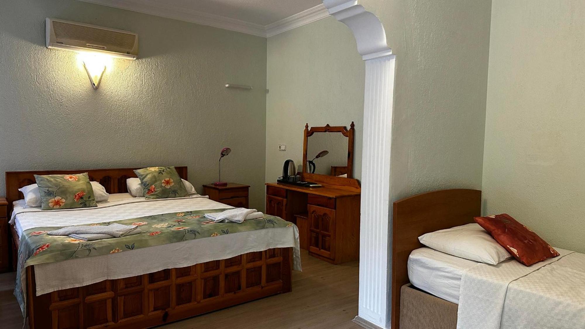 Dalyan Yunus Hotel ムーラ エクステリア 写真